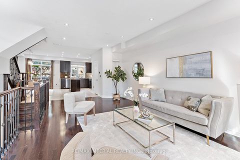 Photo 4 at 6 John Frank Road, East Woodbridge, Vaughan