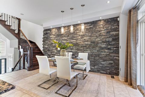 Photo 11 at 6 John Frank Road, East Woodbridge, Vaughan