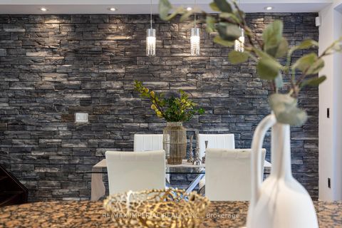 Photo 14 at 6 John Frank Road, East Woodbridge, Vaughan
