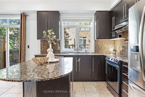 Photo 17 at 6 John Frank Road, East Woodbridge, Vaughan
