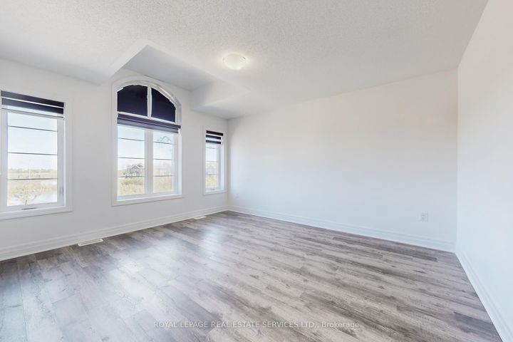 Photo 17 at 1388 Sycamore Garden, CB Cobban, Milton