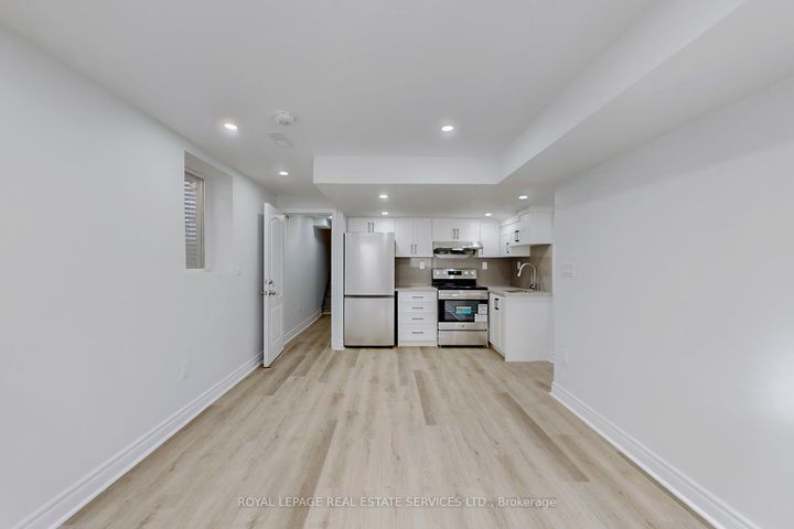 Photo 25 at 1388 Sycamore Garden, CB Cobban, Milton