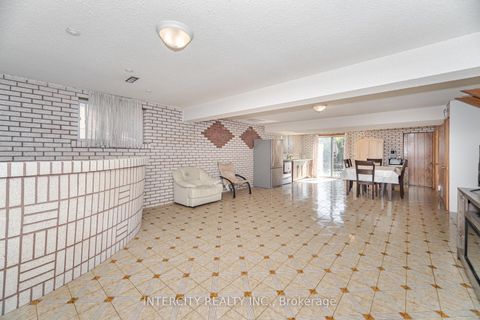 Photo 24 at 26 North Ridge Road, West Woodbridge, Vaughan