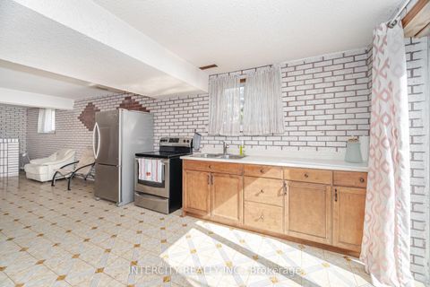 Photo 26 at 26 North Ridge Road, West Woodbridge, Vaughan