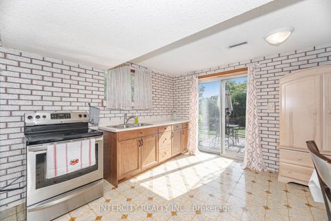 Photo 27 at 26 North Ridge Road, West Woodbridge, Vaughan