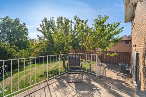 Photo 29 at 26 North Ridge Road, West Woodbridge, Vaughan