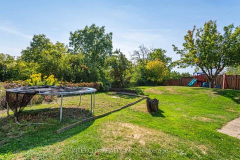 Photo 32 at 26 North Ridge Road, West Woodbridge, Vaughan