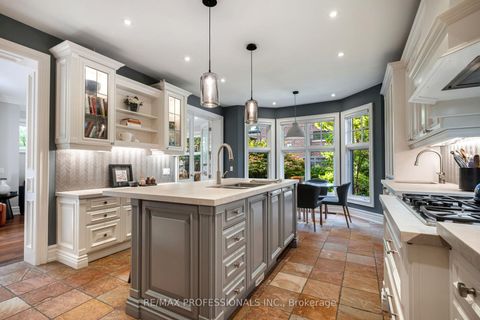Photo 12 at 80 Kingsway Crescent, Kingsway South, Toronto