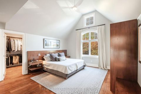 Photo 21 at 80 Kingsway Crescent, Kingsway South, Toronto