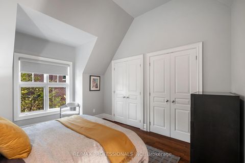 Photo 30 at 80 Kingsway Crescent, Kingsway South, Toronto