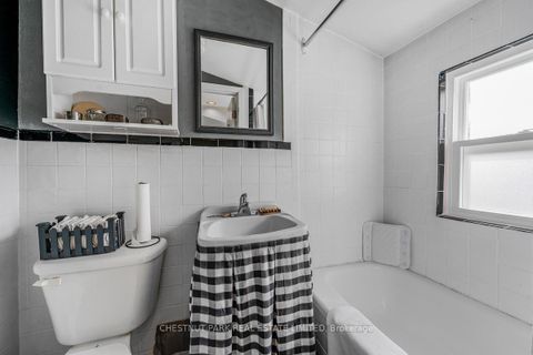 Photo 17 at 657 Davenport Road, Casa Loma, Toronto