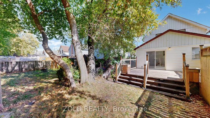 Photo 33 at 246 Court Street, Central, Oshawa