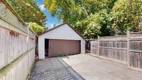 Photo 37 at 246 Court Street, Central, Oshawa