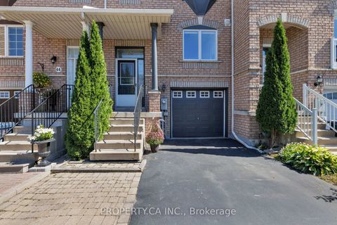 Photo 1 at 42 West Oak Crescent, Pelmo Park W4, Toronto