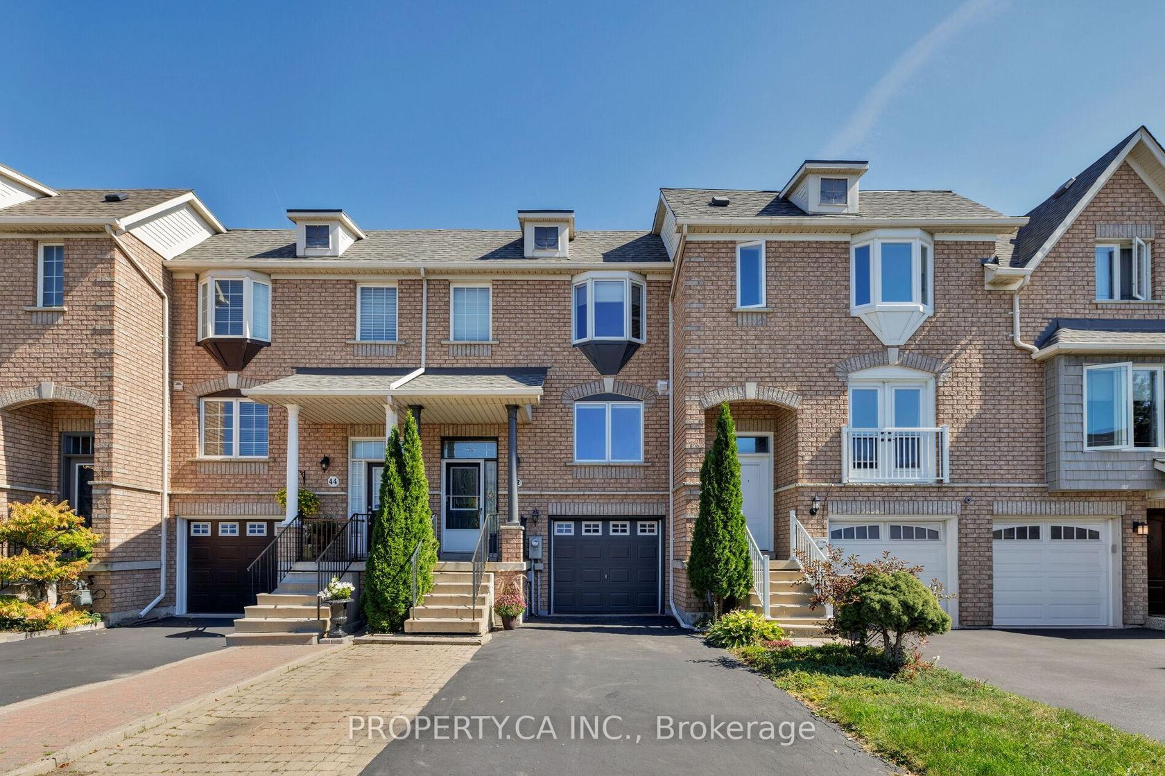 42 West Oak Crescent, Pelmo Park W4, Toronto 