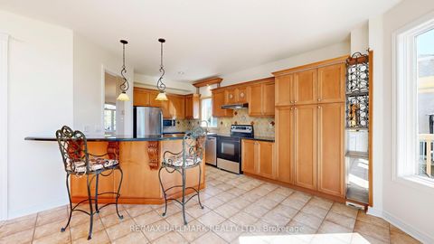 Photo 4 at 266 Napa Valley Avenue, Sonoma Heights, Vaughan
