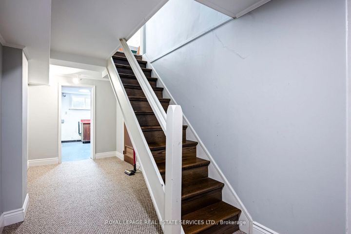 Photo 29 at 5 Pine Ridge Lane, Brampton East, Brampton