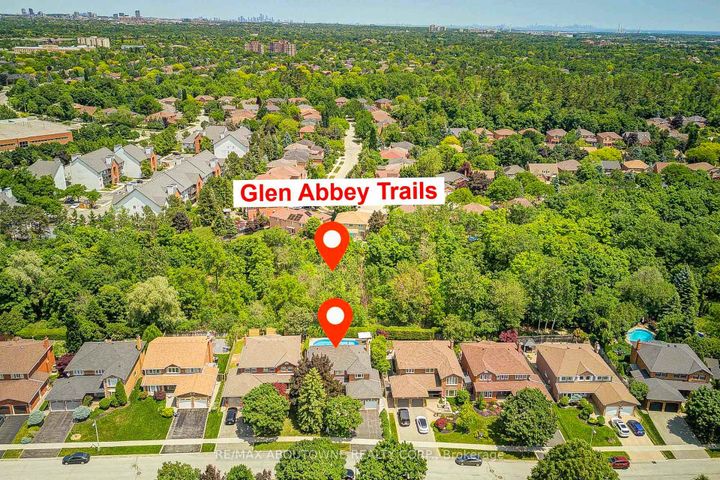 Photo 3 at 1337 Peartree Circle, GA Glen Abbey, Oakville
