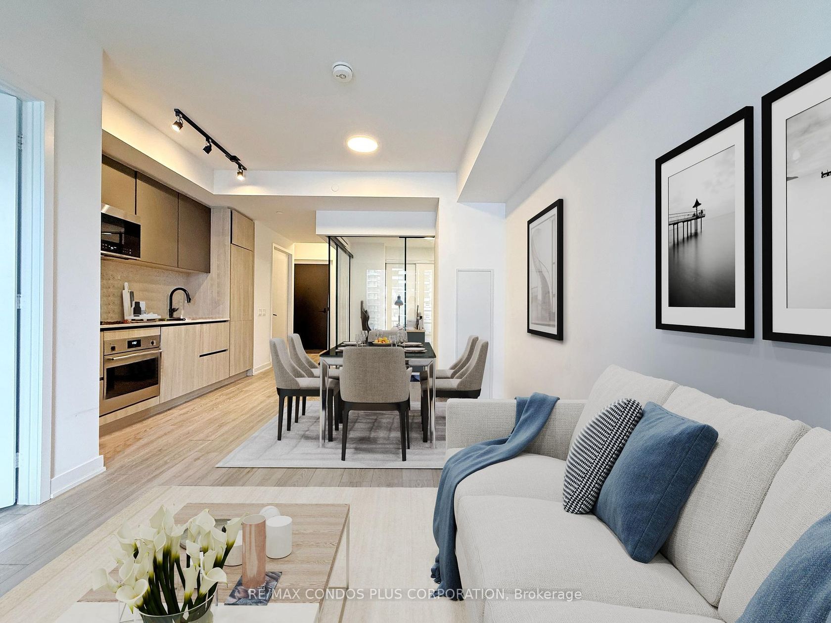 1305 - 108 Peter Street, Waterfront Communities C1, Toronto 