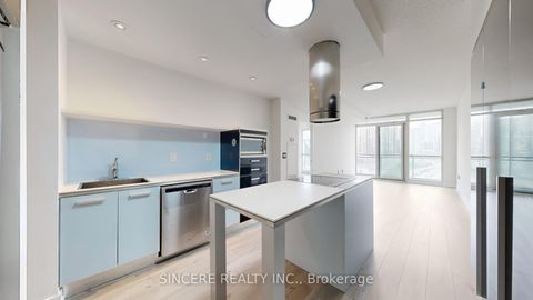 Photo 8 at 2011 - 38 Dan Leckie Way, Waterfront Communities C1, Toronto
