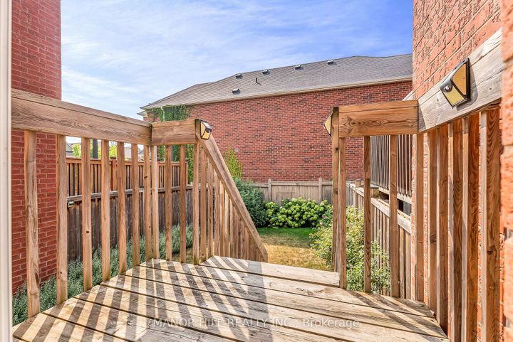 Photo 40 at 58 Big Hill Crescent, Patterson, Vaughan