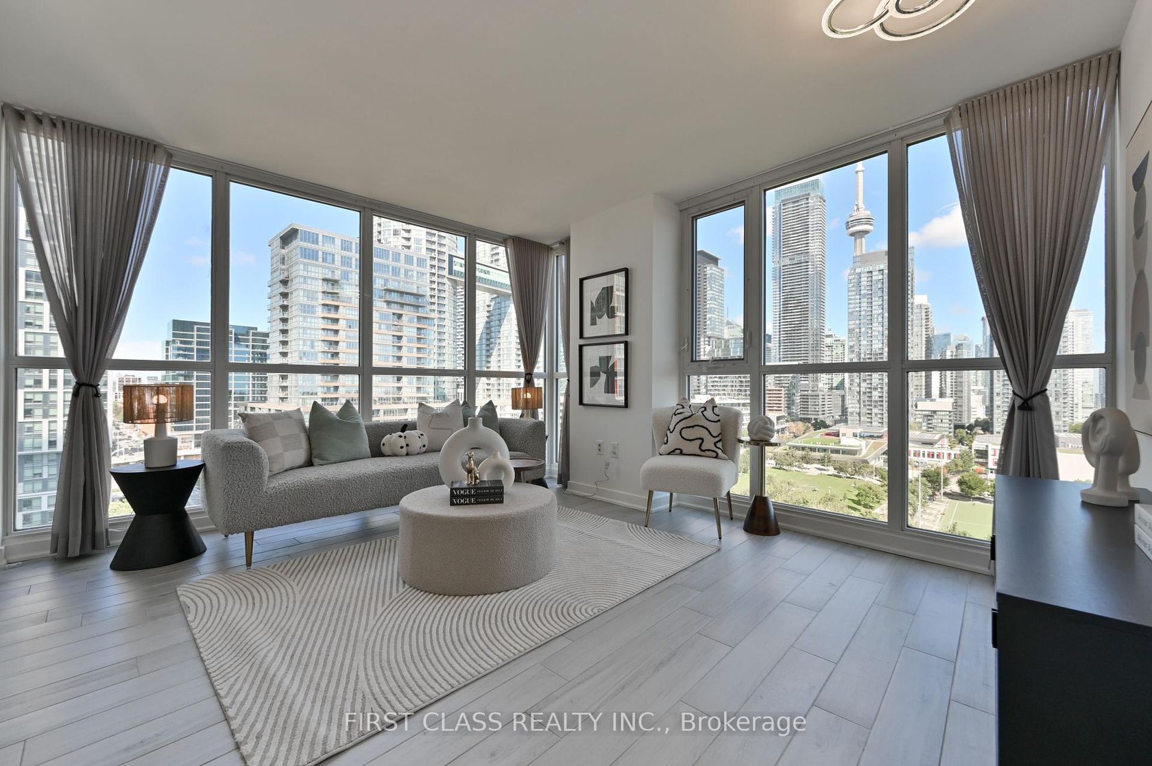 1601 - 75 Queens Wharf Road, Waterfront Communities C1, Toronto 