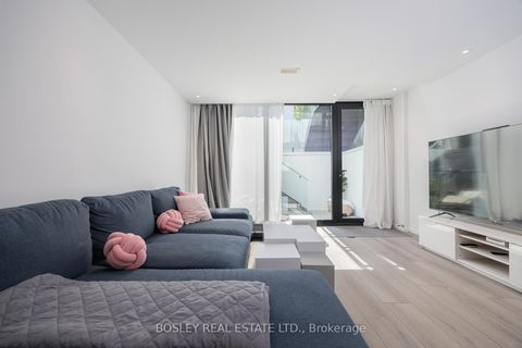 Photo 31 at 147 Hanson Street, Woodbine Corridor, Toronto