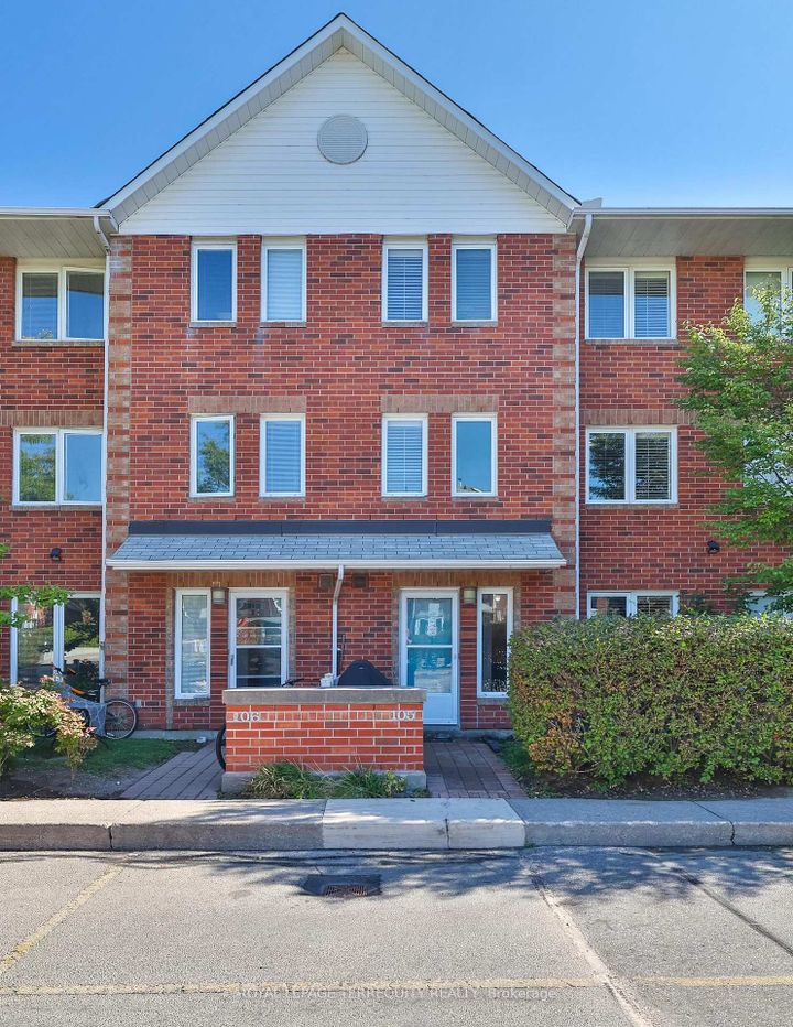 Photo 2 at 105 - 900 Steeles Avenue W, Lakeview Estates, Vaughan