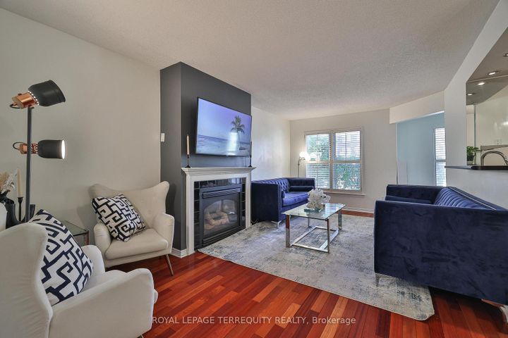 Photo 13 at 105 - 900 Steeles Avenue W, Lakeview Estates, Vaughan