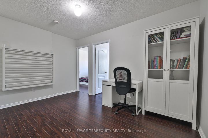 Photo 37 at 105 - 900 Steeles Avenue W, Lakeview Estates, Vaughan