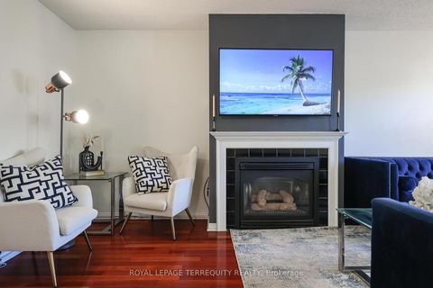 Photo 10 at 105 - 900 Steeles Avenue W, Lakeview Estates, Vaughan