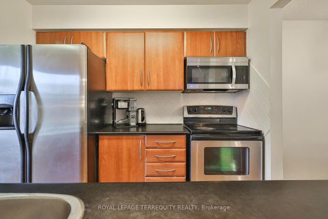 Photo 18 at 105 - 900 Steeles Avenue W, Lakeview Estates, Vaughan