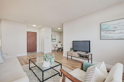 Photo 9 at 812 - 235 Grandravine Drive, Jane Heights, Toronto