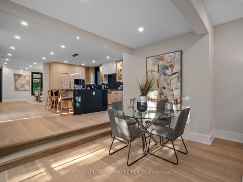 Photo 13 at 137 Cheltenham Avenue, York Mills, Toronto