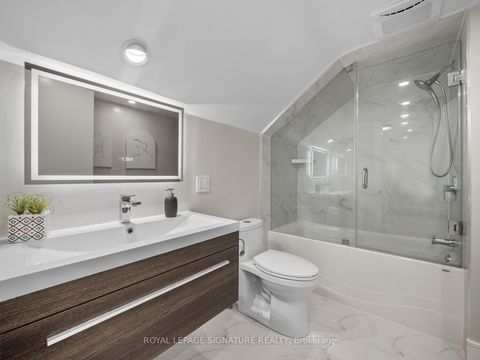 Photo 30 at 137 Cheltenham Avenue, York Mills, Toronto