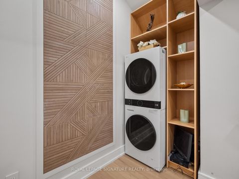 Photo 34 at 137 Cheltenham Avenue, York Mills, Toronto