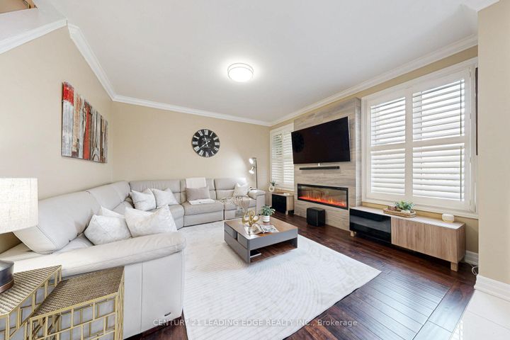 Photo 9 at 5750 Churchill Meadows Boulevard, Churchill Meadows, Mississauga