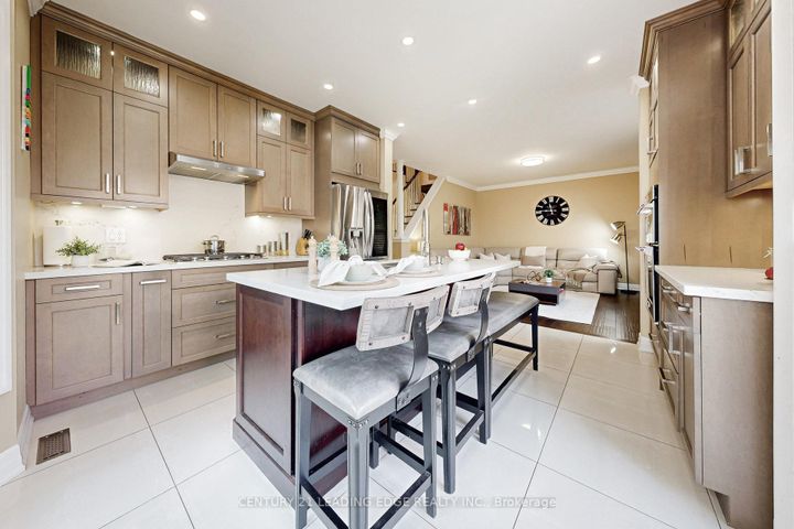 Photo 17 at 5750 Churchill Meadows Boulevard, Churchill Meadows, Mississauga