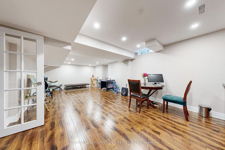 Photo 37 at 5750 Churchill Meadows Boulevard, Churchill Meadows, Mississauga