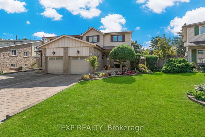 Photo 1 at 2930 Oslo Crescent, Meadowvale, Mississauga