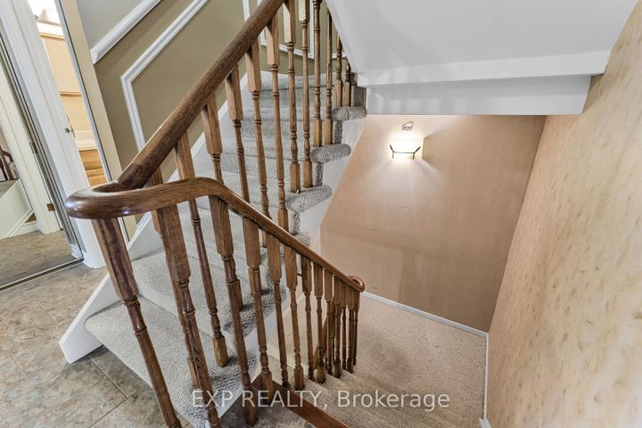Photo 32 at 2930 Oslo Crescent, Meadowvale, Mississauga
