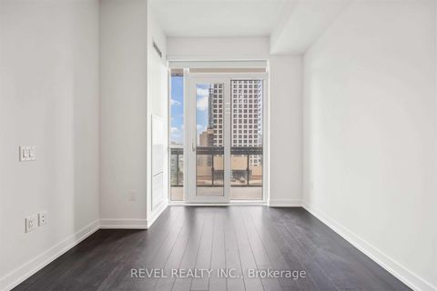 Photo 8 at 1210 - 39 Roehampton Avenue, Mount Pleasant West, Toronto