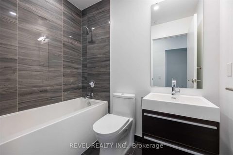 Photo 13 at 1210 - 39 Roehampton Avenue, Mount Pleasant West, Toronto