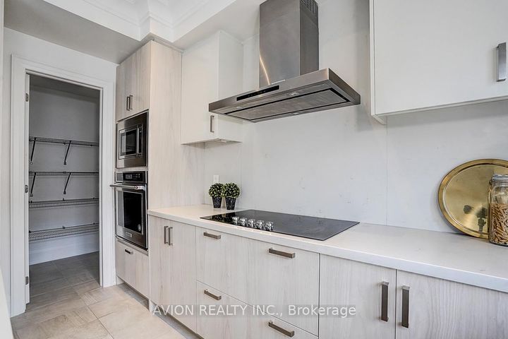 Photo 17 at 15 Gandhi Lane, Commerce Valley, Markham