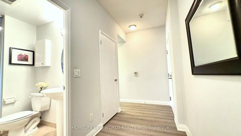 Photo 11 at 1806 - 220 Victoria Street, Yonge Corridor, Toronto Photo 11 at 1806 - 220 Victoria Street, Yonge Corridor, Toronto