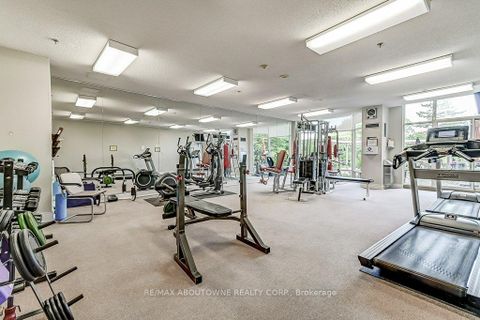 Photo 25 at 519 - 2511 Lakeshore Road W, BR Bronte, Oakville