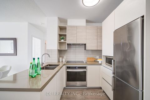 Photo 13 at 803 - 398 Highway 7, Doncrest, Richmond Hill