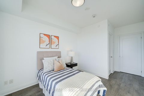 Photo 36 at 803 - 398 Highway 7, Doncrest, Richmond Hill