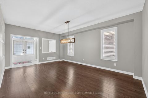 Photo 2 at 878 Green Street, Lefroy, Innisfil