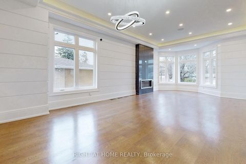 Photo 13 at 10 Jocelyn Crescent, Don Mills, Toronto